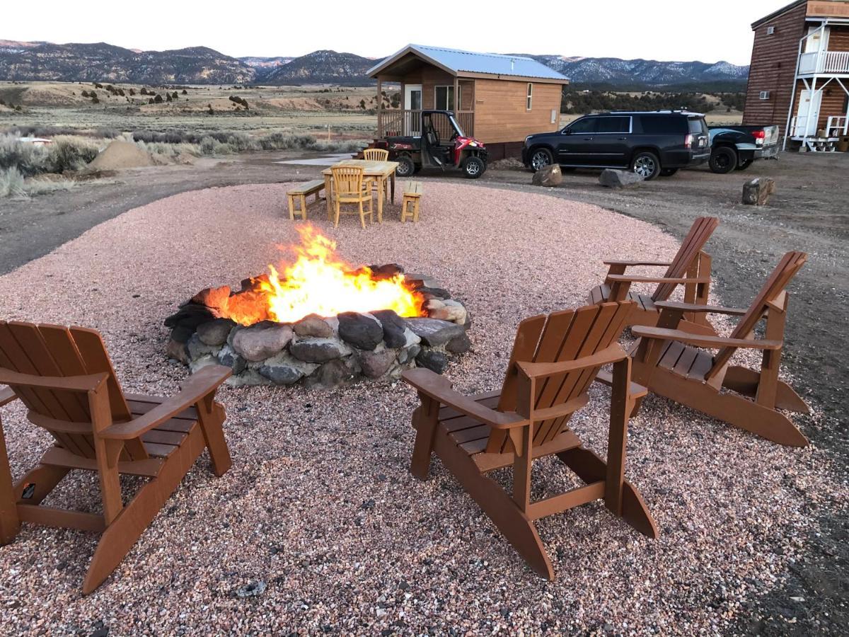 The Riverside Ranch Motel And Rv Park Southern Utah Hatch Εξωτερικό φωτογραφία
